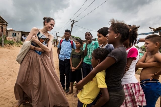 Angelina Jolie en Afrique